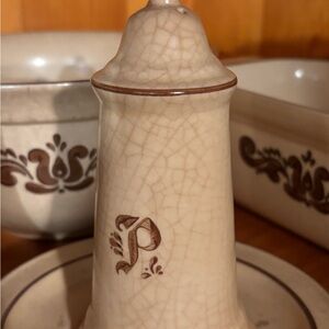 village(5items) bread pan, bowl & salt and pepper holder